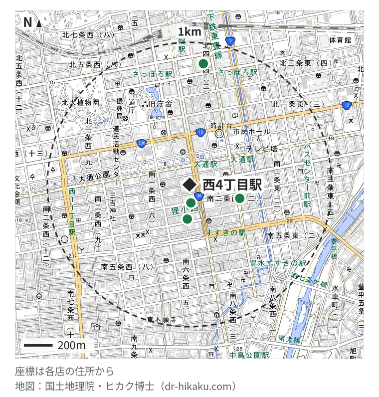 西4丁目駅周辺（1km以内）のiPhone修理店 7店の位置図：スマホファクトリー 札幌四丁目店 16m、スマホ修理工房 札幌店 129m、モバイル修理救急便 札幌大通ナナイロ店 129m、ガレージ99 札幌店 242m、iCrackedStore 札幌 251m、じゃんぱら 札幌南2条店 364m、モバイル修理救急便 東急百貨店さっぽろ店 850m