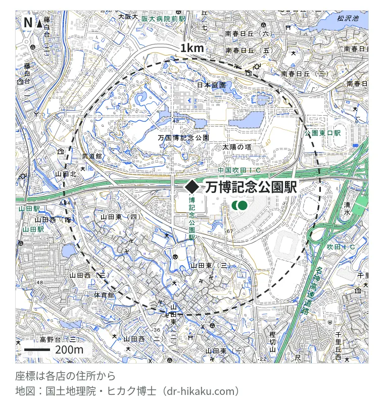 万博記念公園駅周辺（1km以内）のiPhone修理店 2店の位置図：スマートクール ららぽーとEXPOCITY店 372m、カメラのキタムラ Apple製品修理サービス吹田・ららぽーとEXPOCITY店 419m
