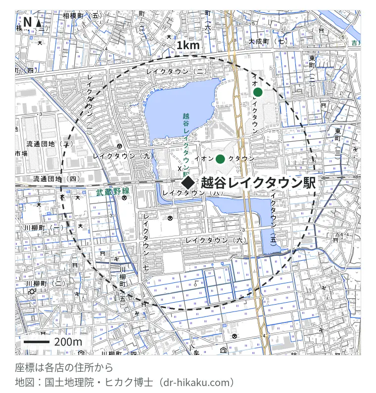 越谷レイクタウン駅周辺（1km以内）のiPhone修理店 4店の位置図：スマホ修理工房 イオンレイクタウンkaze店 313m、カメラのキタムラ 越谷・イオンレイクタウンkaze店 313m、スマートクール イオンレイクタウンmori店 895m、ノジマ レイクタウン店 895m